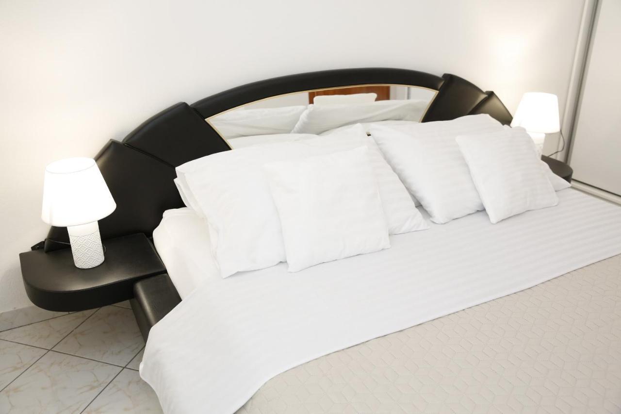 Apartments Lepur Водице Экстерьер фото