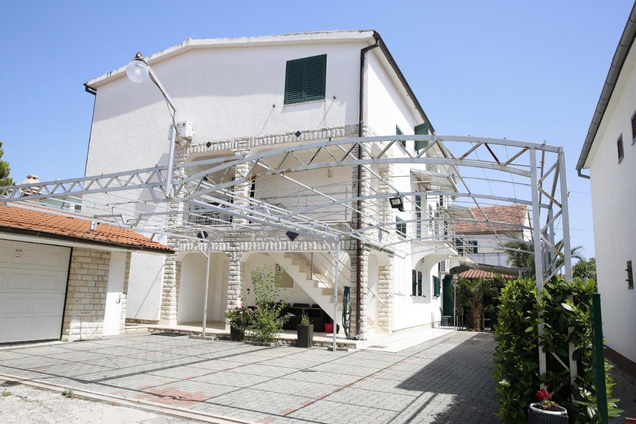 Apartments Lepur Водице Экстерьер фото