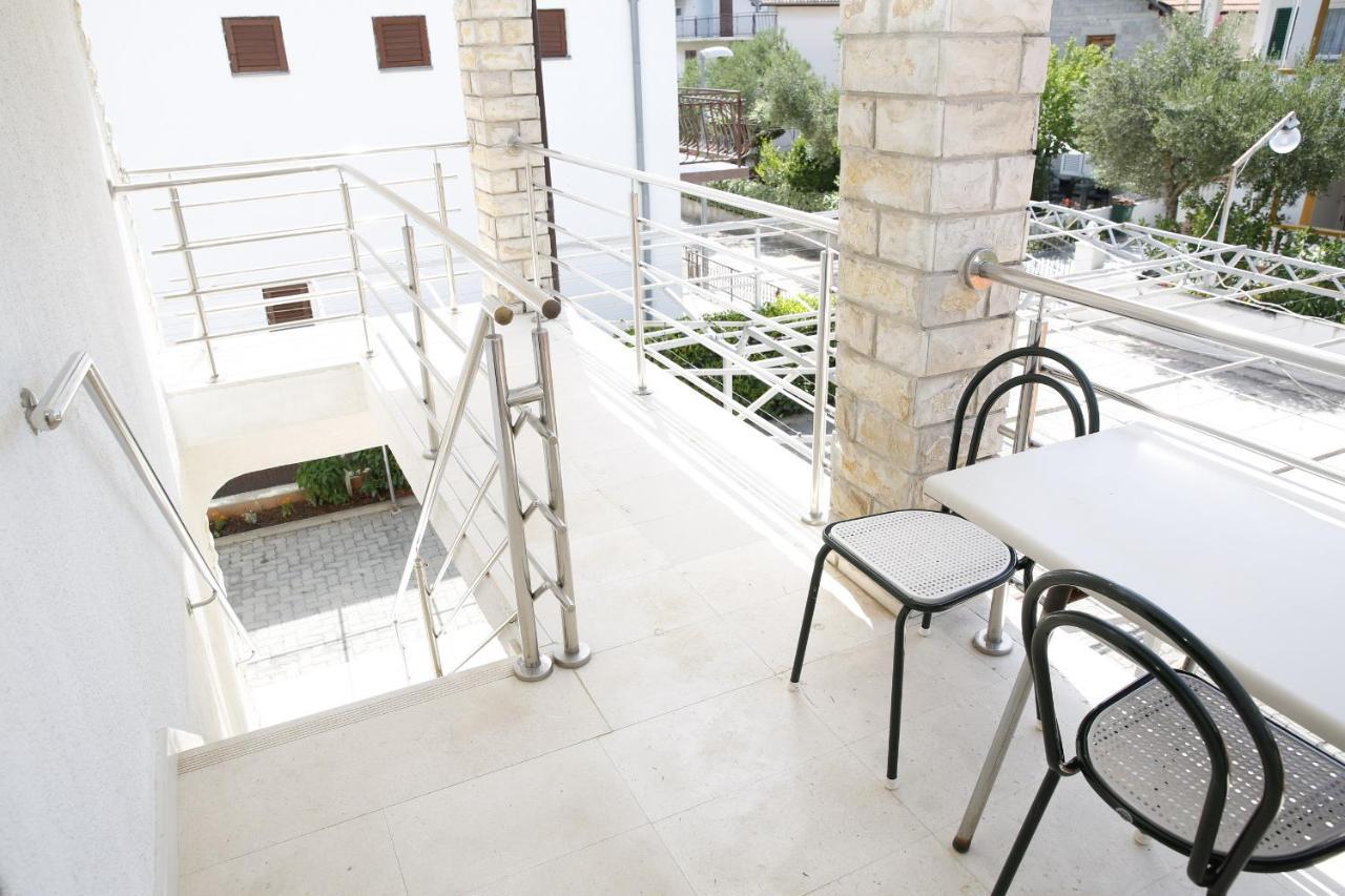 Apartments Lepur Водице Экстерьер фото